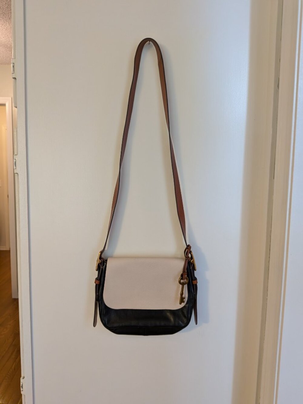 Fossil Leather Haper Crossbody bag - Picture 12 of 12